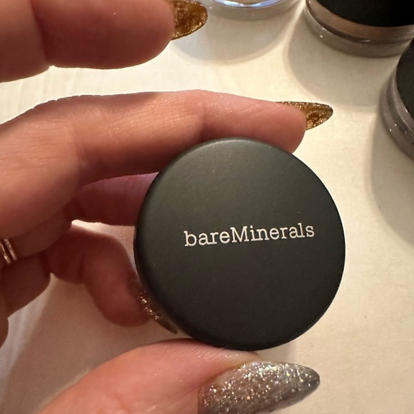 bareMinerals, MAY loose mineral eyeshadow, NWOB, RARE, .02 ounce - Picture 5 of 5